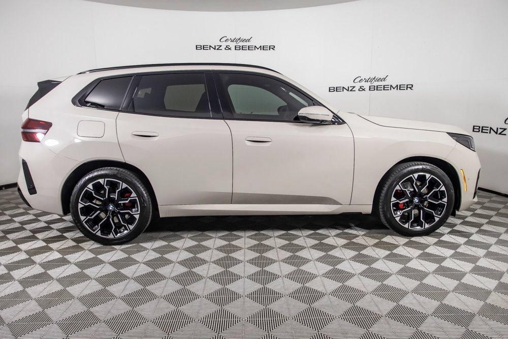 Used 2026 BMW X3 xDrive30i w/ Premium Package AWD/4WD image 3