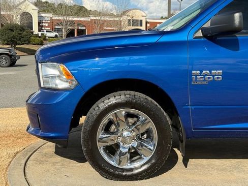 Used 2019 RAM 1500 Express w/ Express Value Package image 12