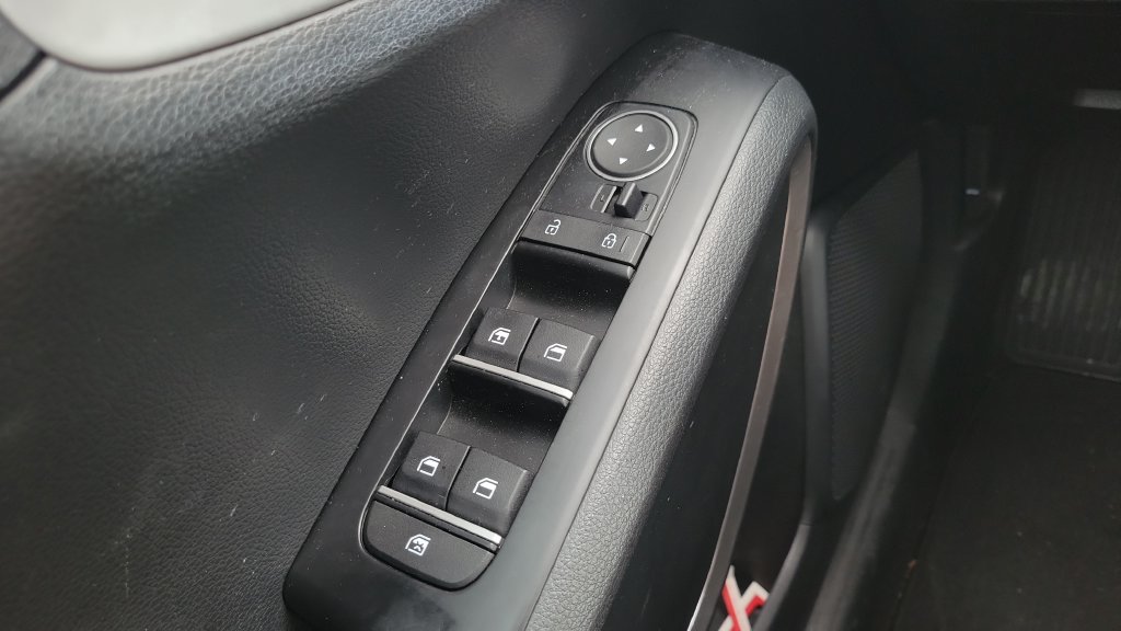 Used 2024 Kia Soul LX w/ Option Group 015 FWD image 19
