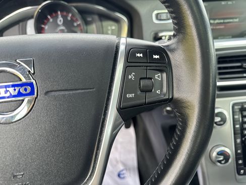 Used 2017 Volvo S60 T5 Inscription w/ Convenience Package image 21
