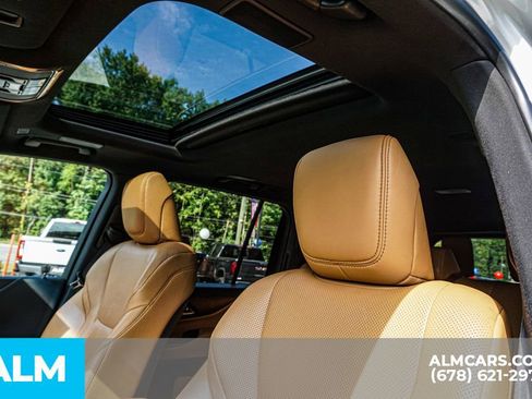 Used 2023 Lexus LX 600 4WD w/ Interior Upgrade Package image 18