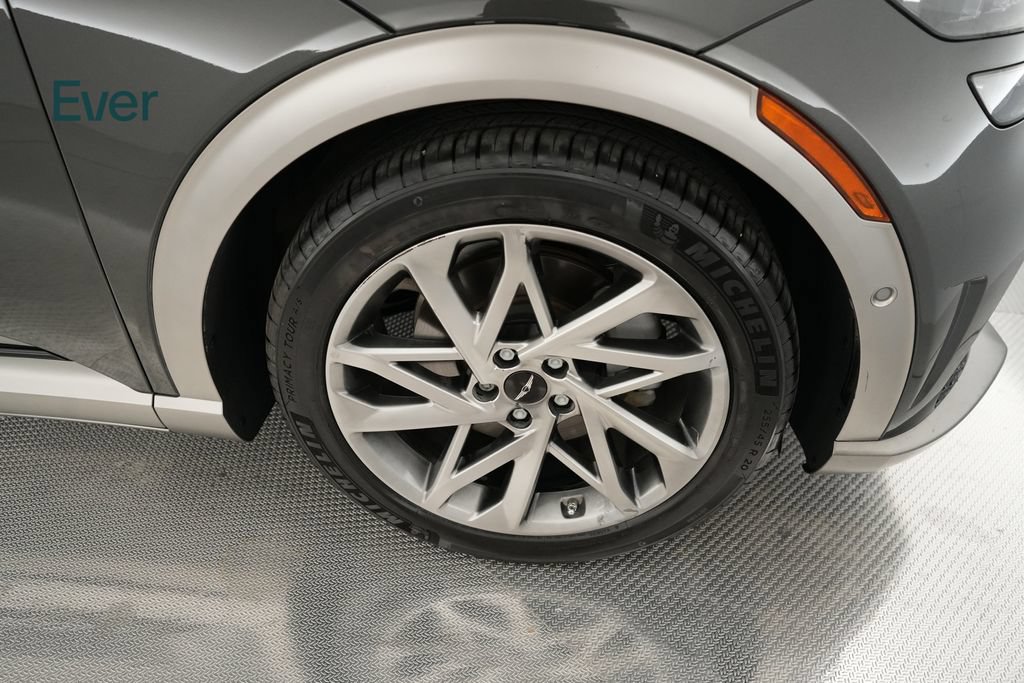 Used 2023 Genesis GV60 Advanced AWD/4WD image 17
