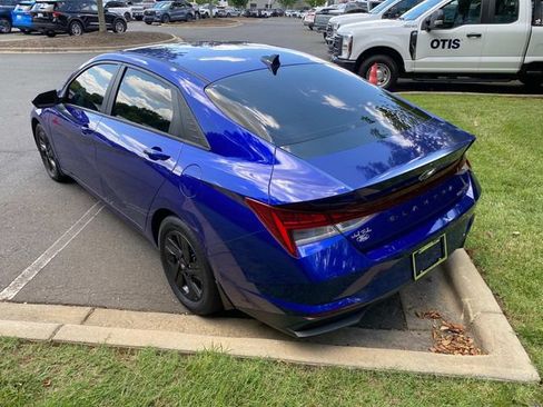 Used 2023 Hyundai Elantra Blue FWD image 29