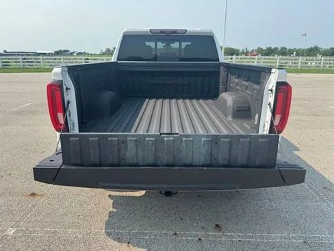 Used 2020 GMC Sierra 1500 Denali w/ Denali Premium Package AWD/4WD image 33