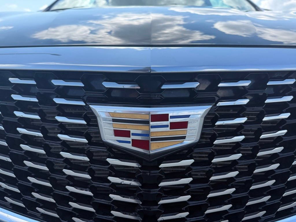 Certified 2024 Cadillac XT5 Premium Luxury AWD/4WD image 18