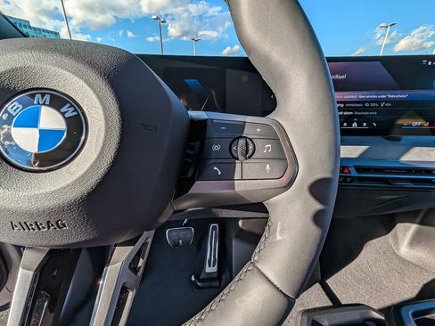 Used 2026 BMW iX xDrive60 w/ M Sport Package image 22