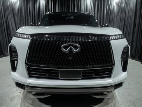 Used 2025 INFINITI QX80 Autograph image 2