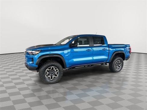 Certified 2023 Chevrolet Colorado ZR2 w/ ZR2 Convenience Package III image 7