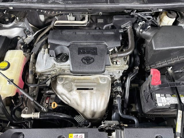 Used 2018 Toyota RAV4 XLE FWD image 37