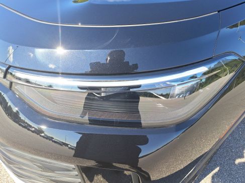 New 2025 Volkswagen Tiguan SE image 31