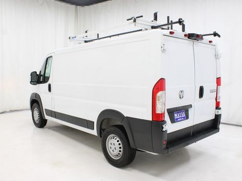 Used 2025 RAM ProMaster 2500 w/ Safety Group FWD image 17