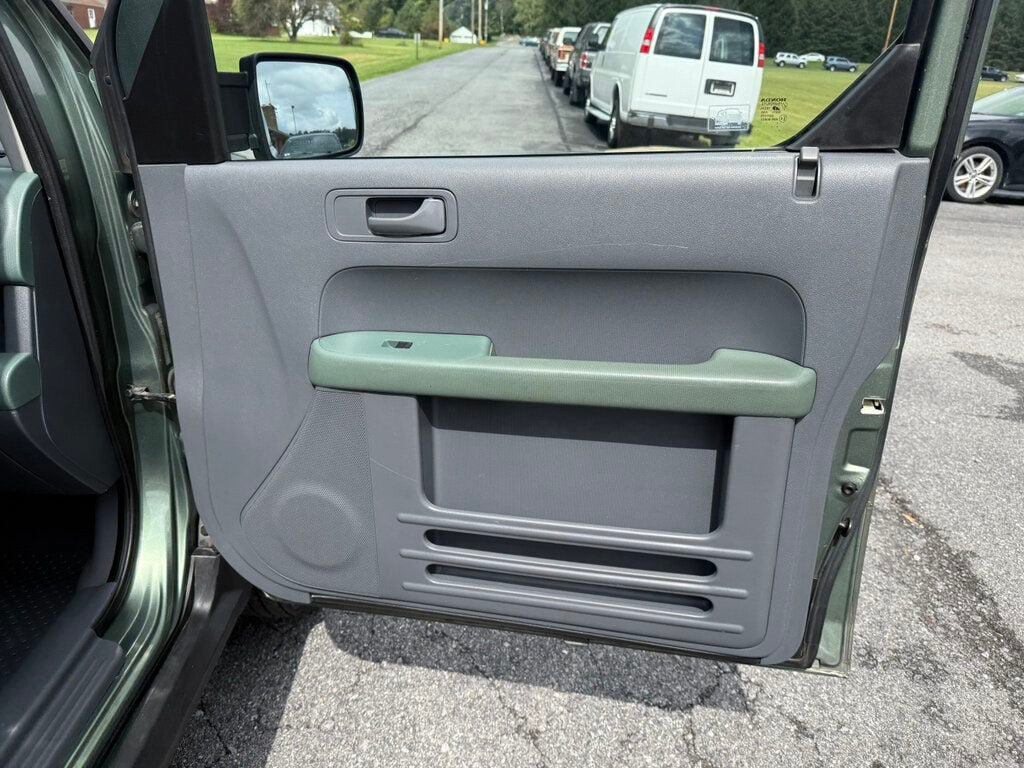 Used 2005 Honda Element LX image 37