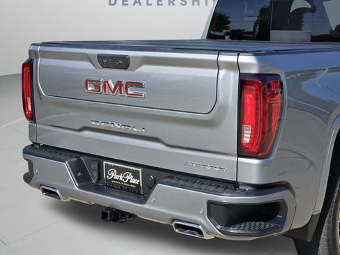 Used 2024 GMC Sierra 1500 Denali w/ Denali Reserve Package AWD/4WD image 41