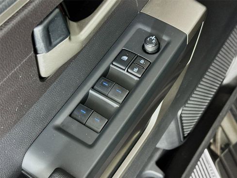 Used 2022 Toyota Tundra SR5 w/ Convenience Package RWD image 19