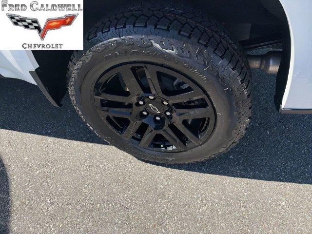 Used 2023 Chevrolet Silverado 1500 RST w/ Convenience Package II AWD/4WD image 38
