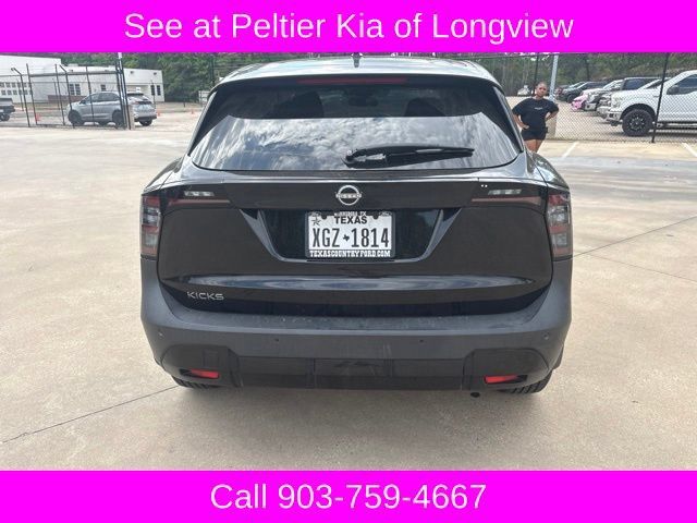 Used 2025 Nissan Kicks SV FWD image 4