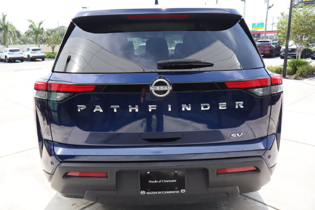 Used 2024 Nissan Pathfinder SV FWD image 5