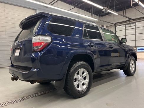 Used 2014 Toyota 4Runner 4WD image 7