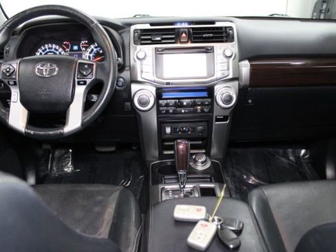 Used 2016 Toyota 4Runner Limited image 2