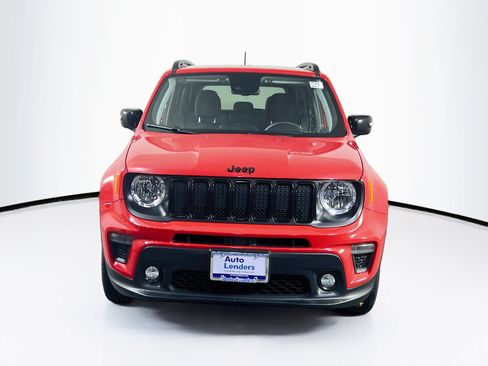 Used 2023 Jeep Renegade Altitude w/ Sun/Sound Group AWD/4WD image 2