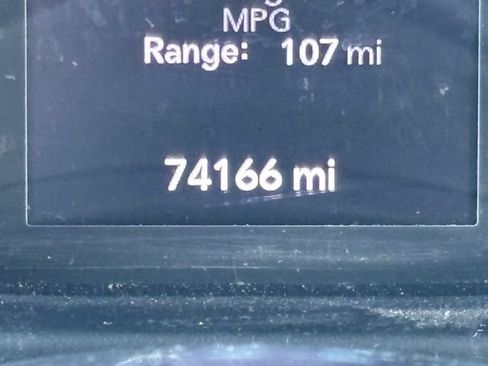 Used 2018 Jeep Wrangler Unlimited Sport AWD/4WD image 17