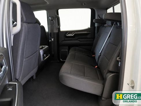 Used 2024 Chevrolet Silverado 1500 LT Trail Boss w/ Convenience Package II AWD/4WD image 11