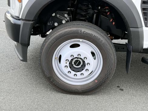 New 2025 Ford F550 4x4 Crew Cab Super Duty image 7
