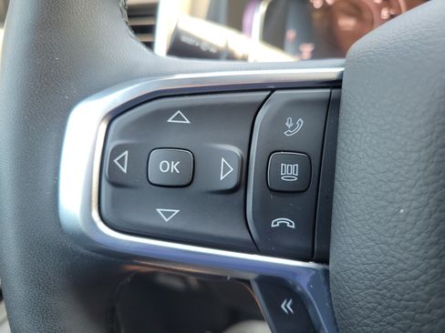 Used 2025 RAM 1500 Big Horn RWD image 17