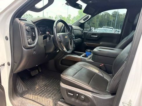 Used 2020 Chevrolet Silverado 1500 High Country AWD/4WD image 18