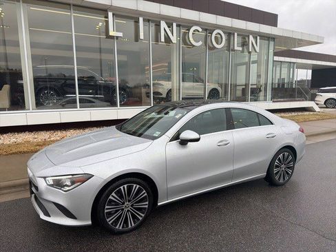 Used 2023 Mercedes-Benz CLA 250 4MATIC w/ Premium Package image 2