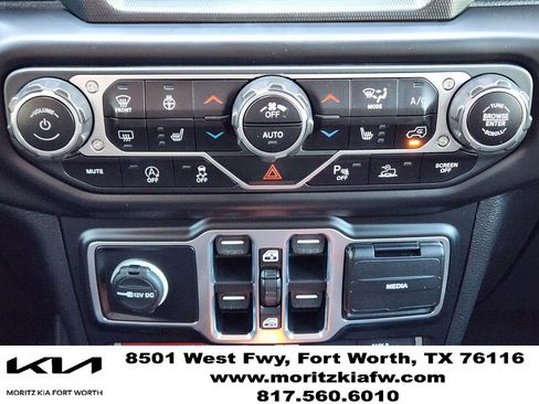 Used 2021 Jeep Gladiator Mojave AWD/4WD image 18