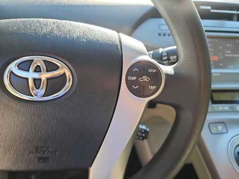 Used 2014 Toyota Prius Three FWD image 16