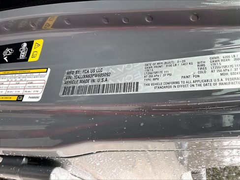 Used 2023 Jeep Wrangler Unlimited w/ Cold Weather Group image 32