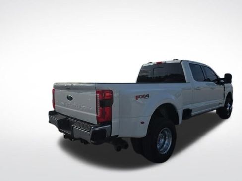 Certified 2024 Ford F350 Lariat w/ Lariat Ultimate Package AWD/4WD image 4