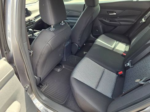 New 2026 Nissan Sentra SV w/ SV Convenience Package FWD image 9