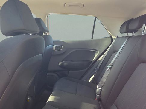 New 2026 Hyundai Venue SE image 13