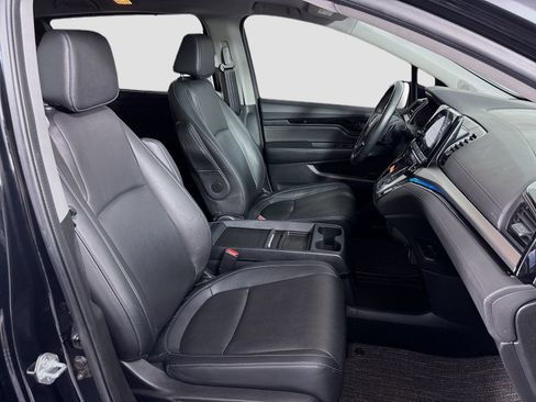 Used 2023 Honda Odyssey Touring image 30