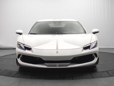 Used 2024 Ferrari 296 GTB RWD image 10