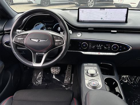 Used 2023 Genesis GV70 2.5T w/ Sport Prestige Package AWD/4WD image 23