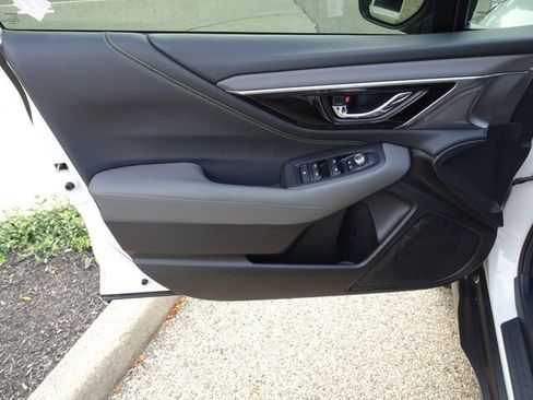 Used 2023 Subaru Outback Onyx Edition image 9