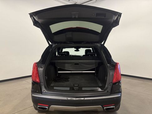 Used 2017 Cadillac XT5 Platinum AWD/4WD image 37