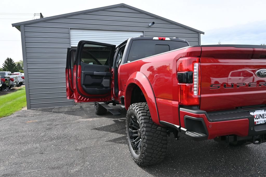 Used 2026 Ford F250 Lariat w/ Black Appearance Package AWD/4WD image 22