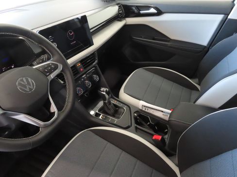 New 2026 Volkswagen Taos S FWD image 20