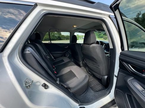 Used 2020 Subaru Outback Premium AWD/4WD image 17