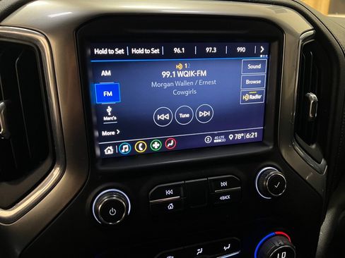 Used 2020 Chevrolet Silverado 1500 LT w/ All-Star Edition image 26