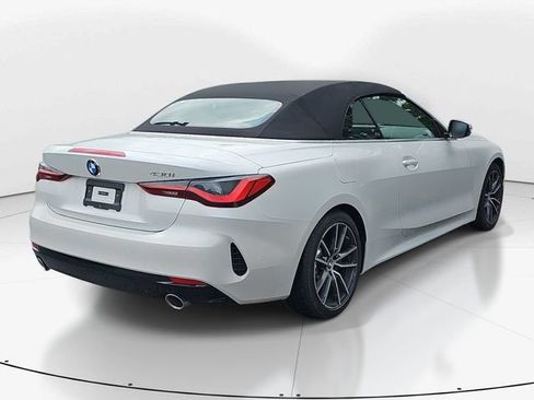 Used 2025 BMW 430i Convertible w/ Premium Package RWD image 3