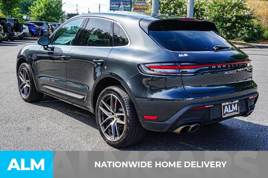 Used 2023 Porsche Macan S AWD/4WD image 4