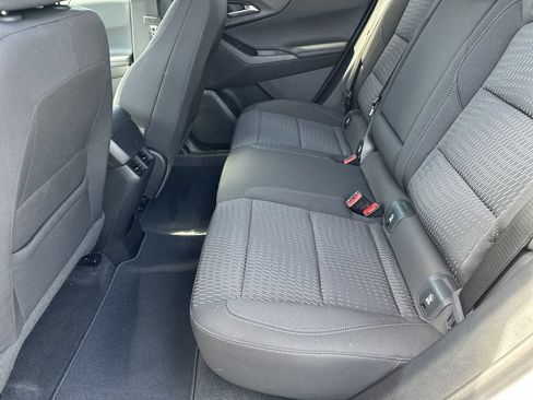 Used 2025 Chevrolet Equinox LT FWD image 15
