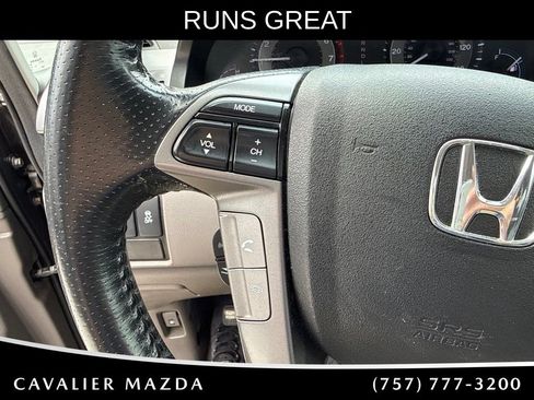 Used 2011 Honda Odyssey Touring image 12