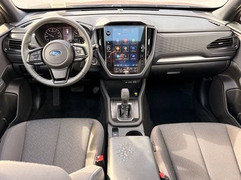 Used 2025 Subaru Forester Premium AWD/4WD image 13
